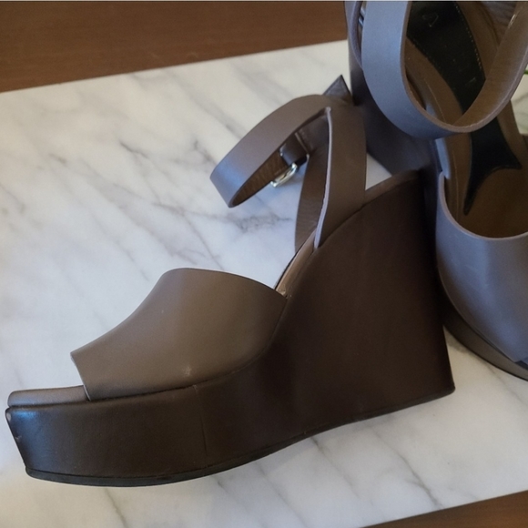 MARNI Taupe Leather Wedge Ankle Strap Sandals 36 - Picture 4 of 7